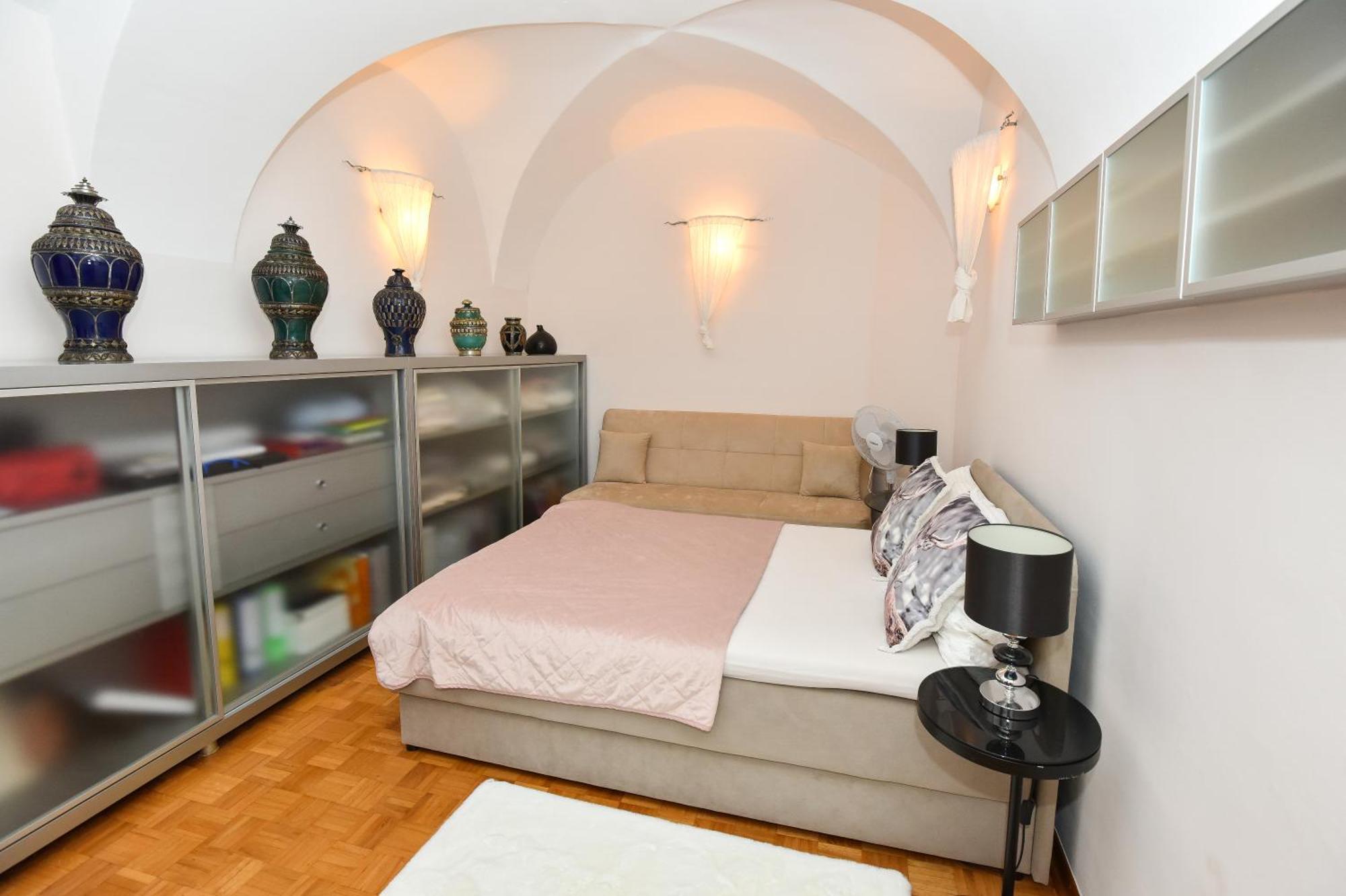 Neoclassical Luxury Apartment Ljubljana Extérieur photo