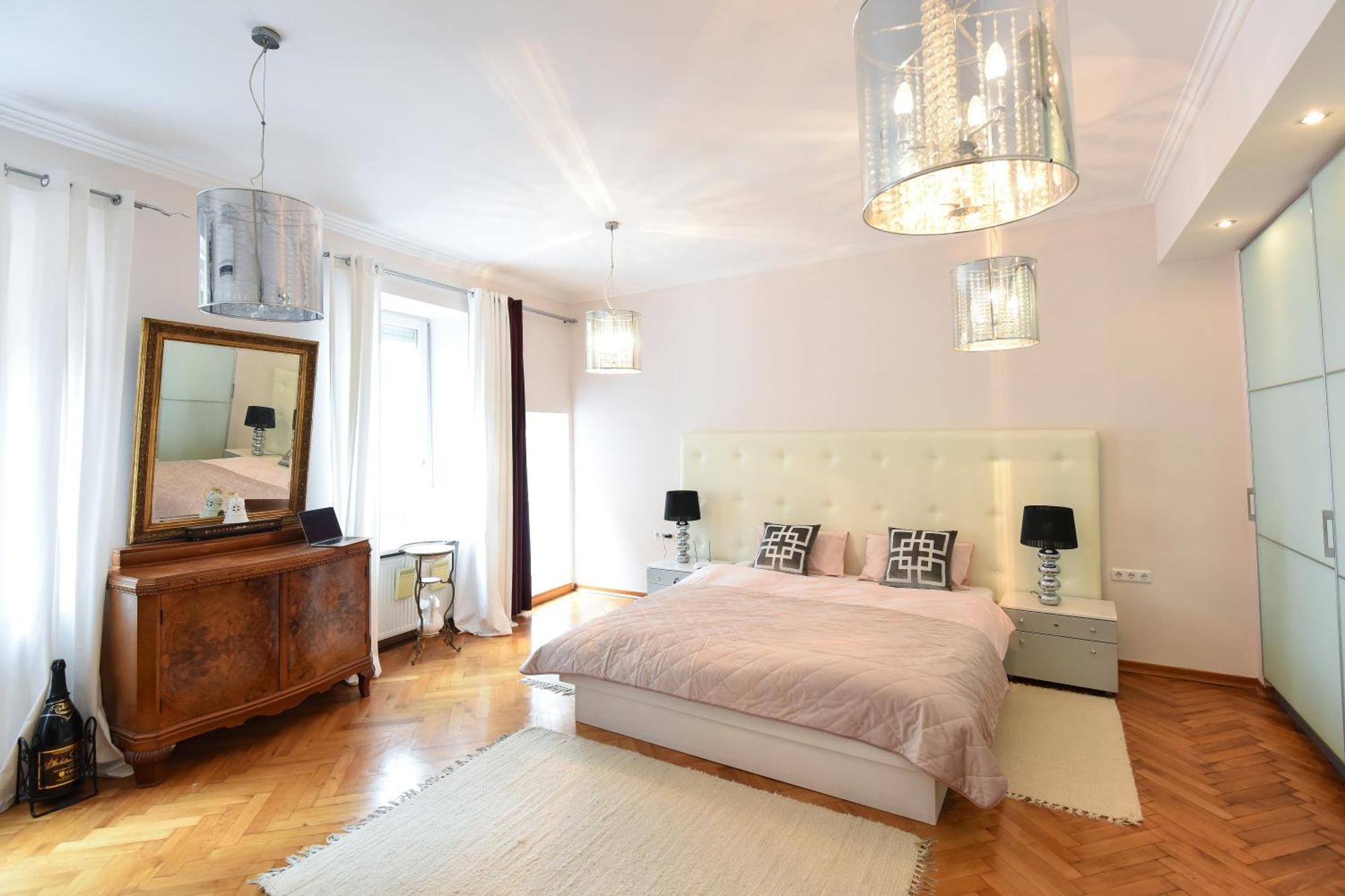 Neoclassical Luxury Apartment Ljubljana Extérieur photo