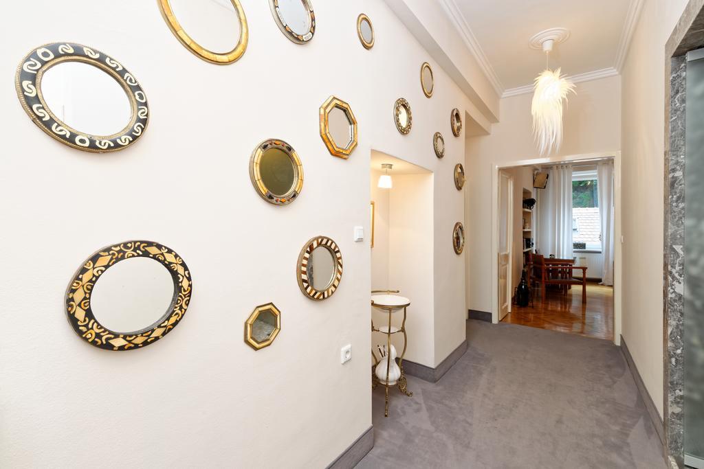 Neoclassical Luxury Apartment Ljubljana Extérieur photo