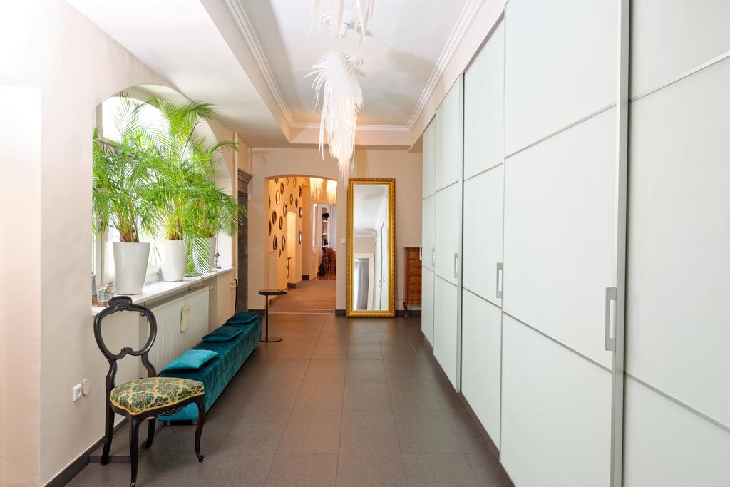 Neoclassical Luxury Apartment Ljubljana Extérieur photo
